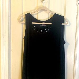 Sleeveless black top